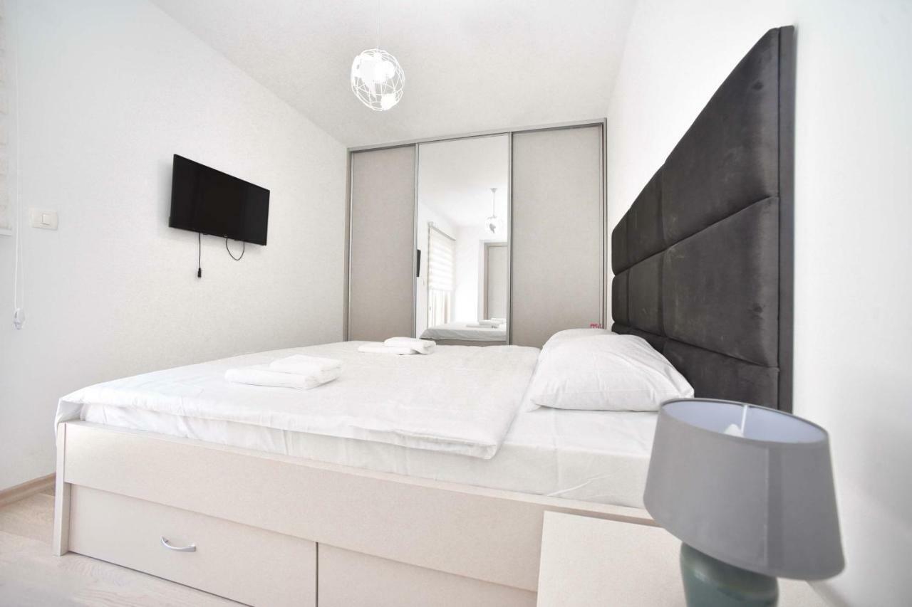 Luxury Fontana Apartments Budva Exterior foto